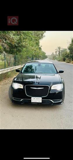 كرايسلر 300